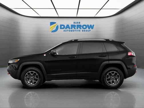 Diamond Black Crystal Pearlcoat 2023 Jeep Cherokee Altitude