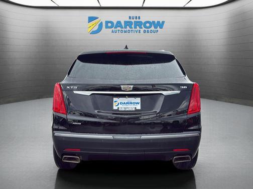Black 2019 Cadillac XT5 Base