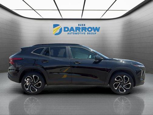 Mosaic Black Metallic 2024 Chevrolet Trax FWD 2RS