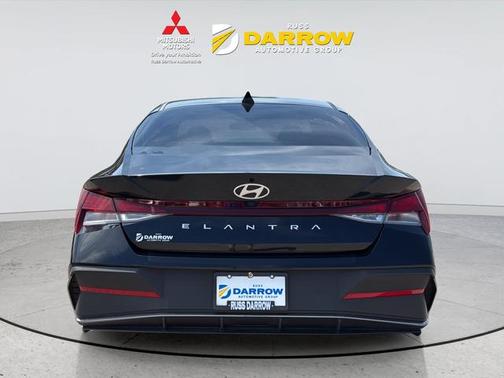 Abyss Black 2024 Hyundai ELANTRA SEL