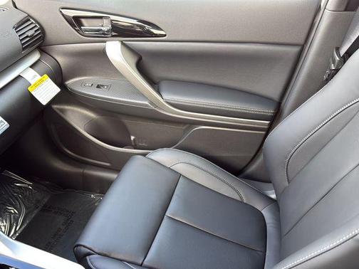 White Diamond 2026 Mitsubishi Eclipse Cross SEL