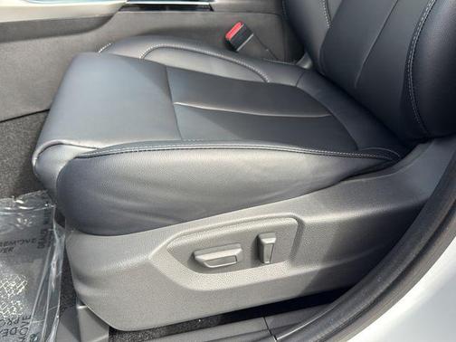 White Diamond 2026 Mitsubishi Eclipse Cross SEL