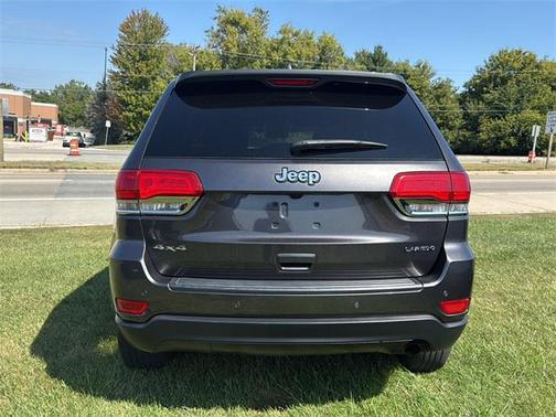 2018 Jeep Grand Cherokee Laredo E