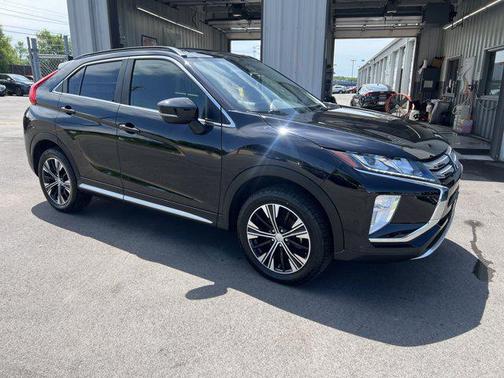 2020 Mitsubishi Eclipse Cross SE