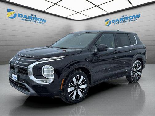 Black 2026 Mitsubishi Outlander SE 2.5 S-AWC