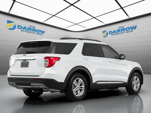 Oxford White 2020 Ford Explorer XLT