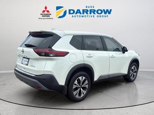 Pearl White Tricoat 2023 Nissan Rogue SV