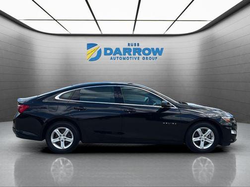 Mosaic Black Metallic 2022 Chevrolet Malibu 1LS