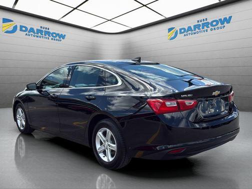 Mosaic Black Metallic 2022 Chevrolet Malibu 1LS
