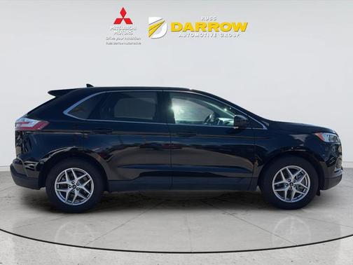 Black Metallic 2024 Ford Edge SEL