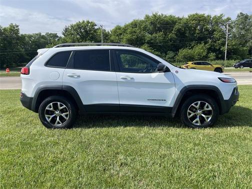 2016 Jeep Cherokee Trailhawk