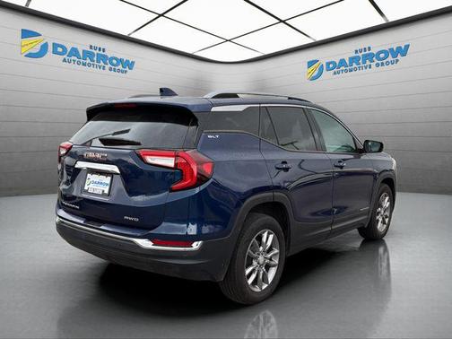 Marine Metallic 2022 GMC Terrain SLT