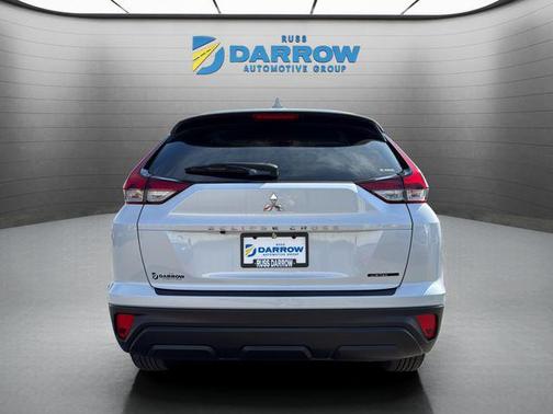 White Diamond 2026 Mitsubishi Eclipse Cross LE