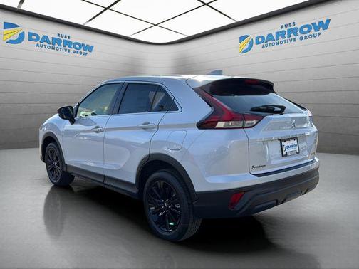 White Diamond 2026 Mitsubishi Eclipse Cross LE