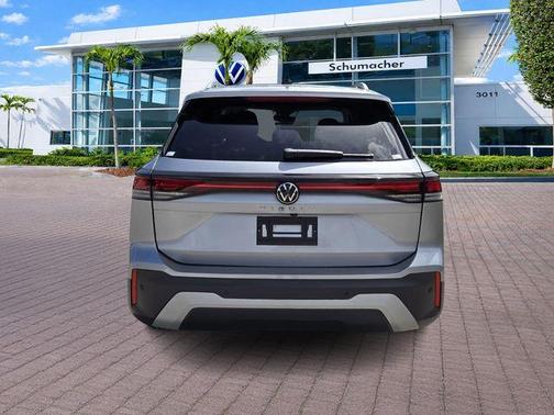 2025 Volkswagen Tiguan 2.0T S