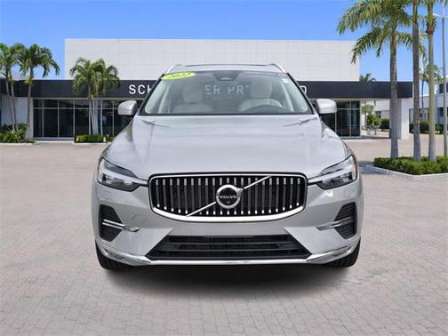 2022 Volvo XC60 B5 Inscription