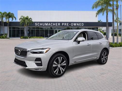 2022 Volvo XC60 B5 Inscription