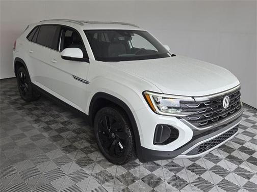 2025 Volkswagen Atlas Cross Sport 2.0T SE w/Technology