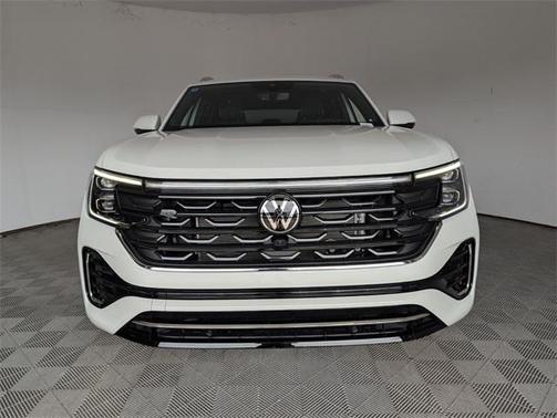 2025 Volkswagen Atlas Cross Sport 2.0T SEL Premium R-Line