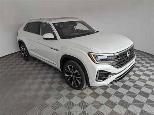 2025 Volkswagen Atlas Cross Sport 2.0T SEL Premium R-Line
