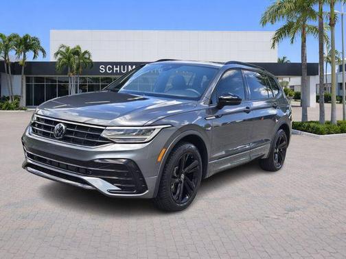 2024 Volkswagen Tiguan 2.0T SE R-Line Black