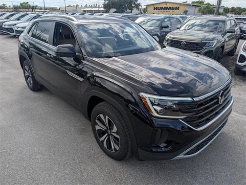 2026 Volkswagen Atlas Cross Sport 2.0T SE