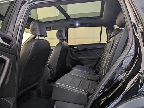 2022 Volkswagen Tiguan 2.0T SEL R-Line