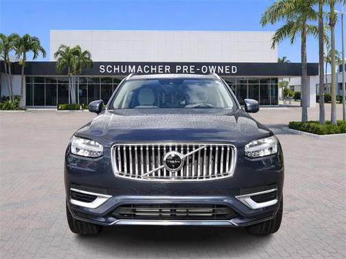 2022 Volvo XC90 Recharge Plug-In Hybrid T8 Inscription Extended Range 7P