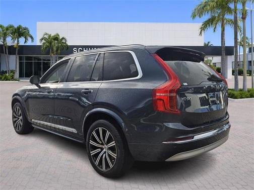 2022 Volvo XC90 Recharge Plug-In Hybrid T8 Inscription Extended Range 7P
