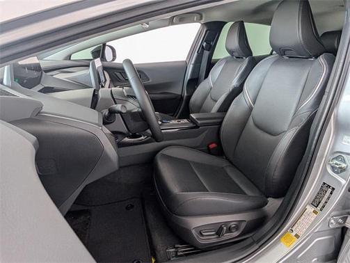 2023 Toyota Prius LE