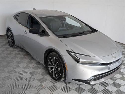 2023 Toyota Prius LE