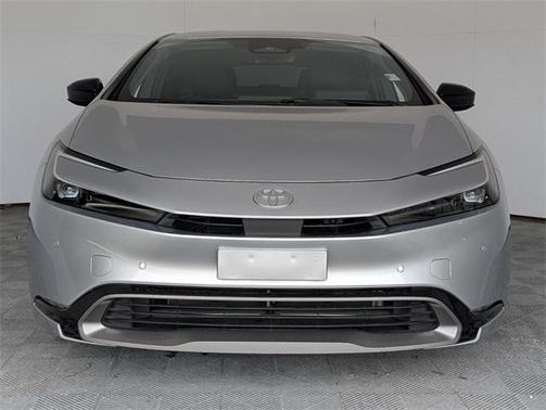 2023 Toyota Prius LE