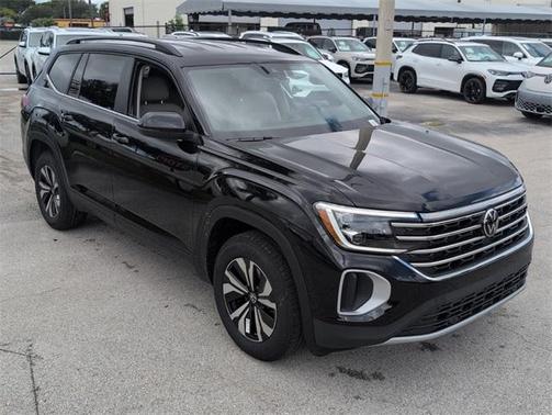 2026 Volkswagen Atlas 2.0T SE