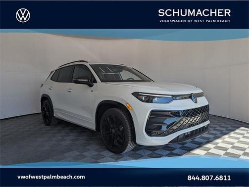 2025 Volkswagen Tiguan 2.0T SE R-Line Black