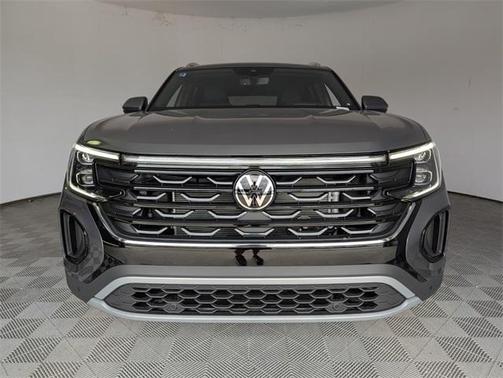 2025 Volkswagen Atlas Cross Sport 2.0T SEL