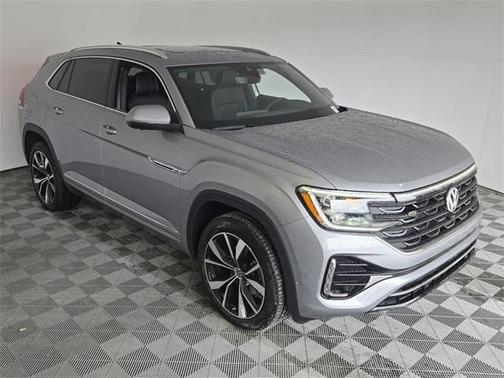 2025 Volkswagen Atlas Cross Sport 2.0T SEL Premium R-Line
