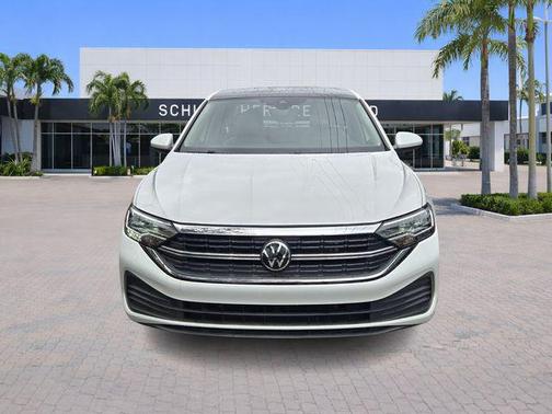 Opal White Pearl Effect 2023 Volkswagen Jetta 1.5T SE