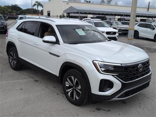 2026 Volkswagen Atlas Cross Sport 2.0T SE