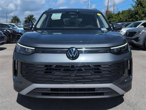 2025 Volkswagen Tiguan 2.0T S