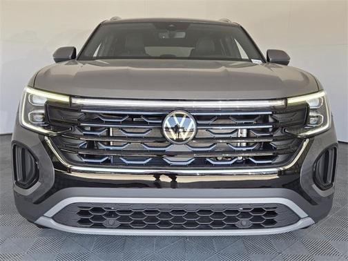 2025 Volkswagen Atlas Cross Sport 2.0T SE