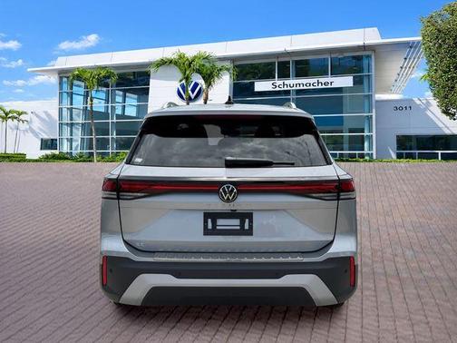 Silver 2026 Volkswagen Tiguan 2.0T SE