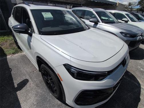 2025 Volkswagen Tiguan 2.0T SE R-Line Black