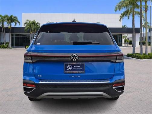 2025 Volkswagen Taos 1.5T SE