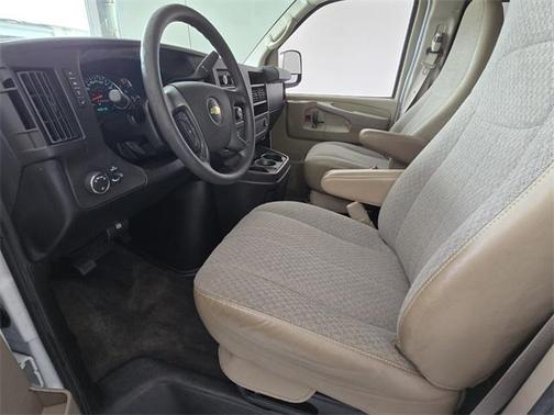 2013 Chevrolet Express 3500 LT