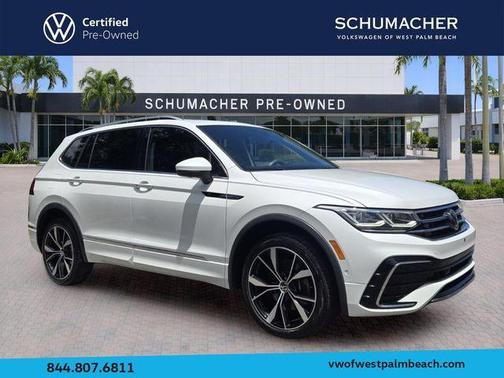 Opal White Pearl Effect 2024 Volkswagen Tiguan 2.0T SEL R-Line