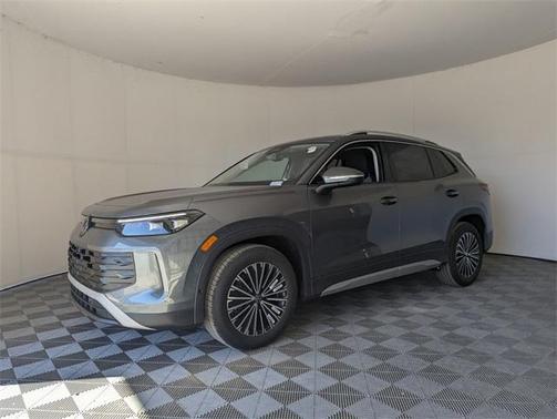 2025 Volkswagen Tiguan 2.0T S