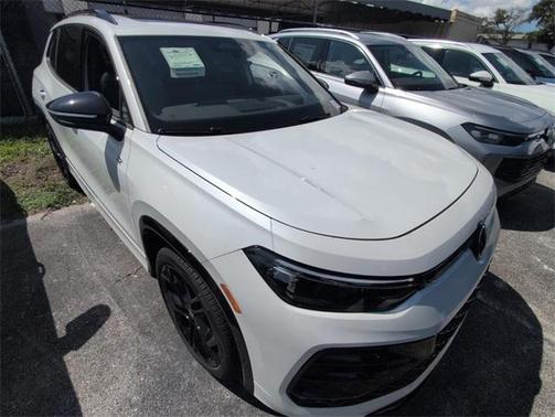 2025 Volkswagen Tiguan 2.0T SE R-Line Black