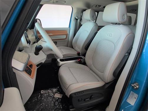 2025 Volkswagen ID. Buzz Pro S Plus