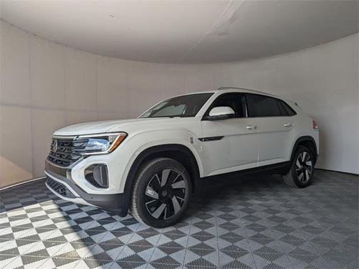 2026 Volkswagen Atlas Cross Sport 2.0T SE