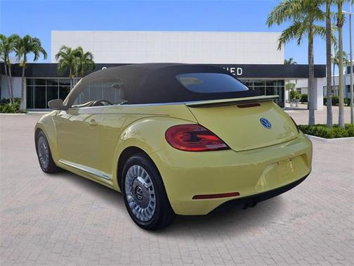 2015 Volkswagen Beetle 1.8T